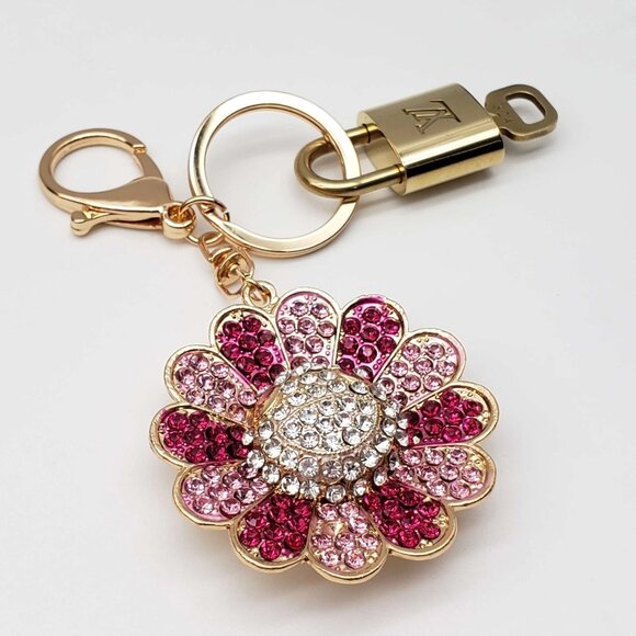 Authentic Louis Vuitton Lock & Key with unbranded Flower Bagcharm, Keycharm - Picture 6 of 7